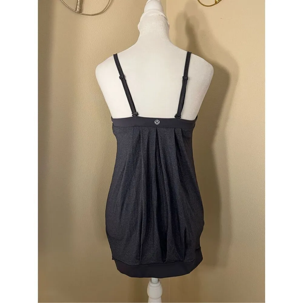 Lululemon Coal Gray Pure Focus Athletic Tank Top Size 4 - Image 2