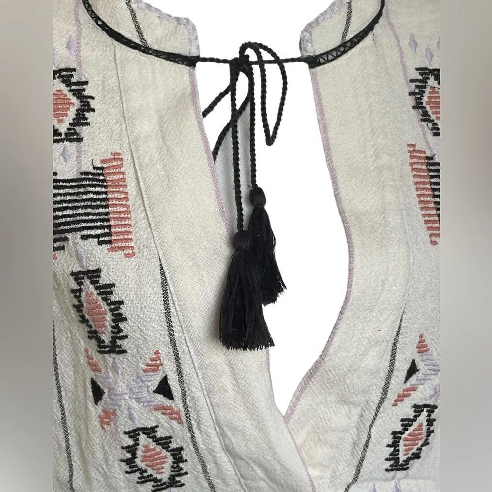 Free People Baja Boho Aztec Embroidered Crean V Neck Romper Size S/P - Image 2