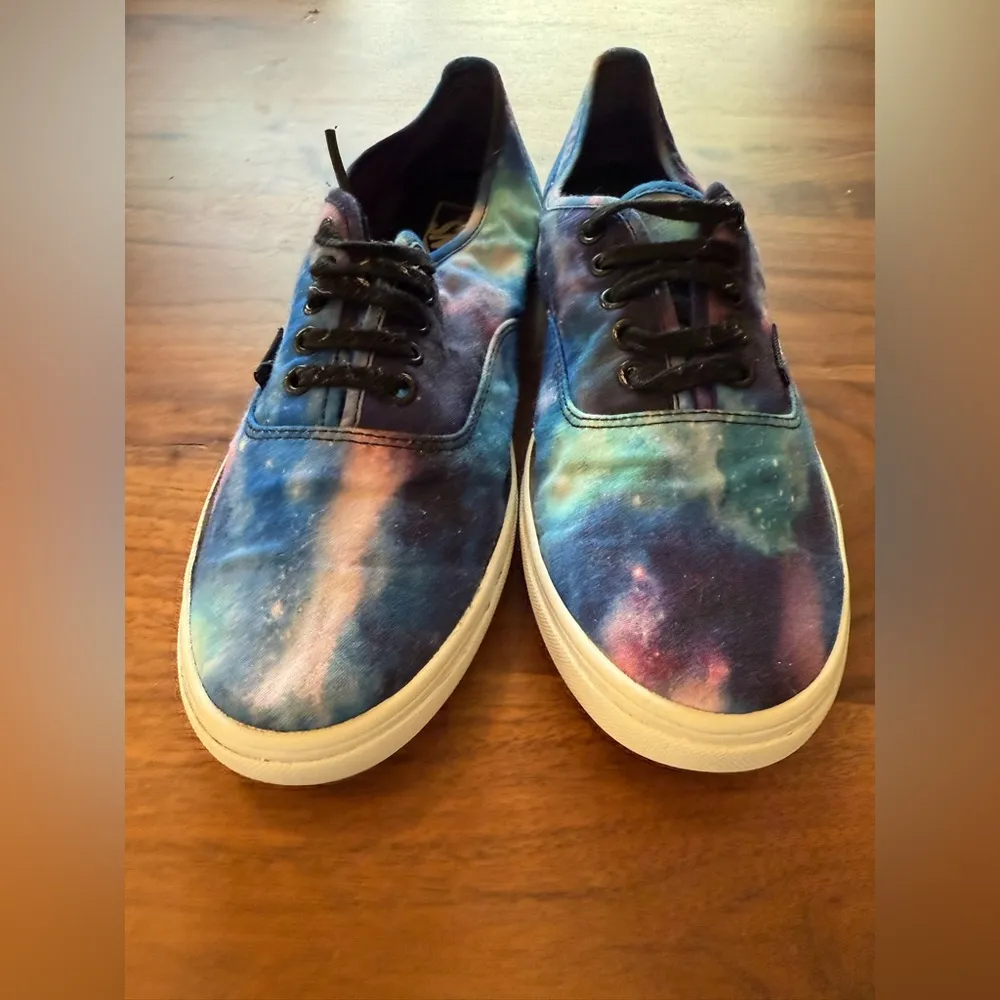 Vans Off The Wall Skate Shoes Lace Up Galaxy Blue Woman’s Size 9 Men’s Size 7.5 - Image 2