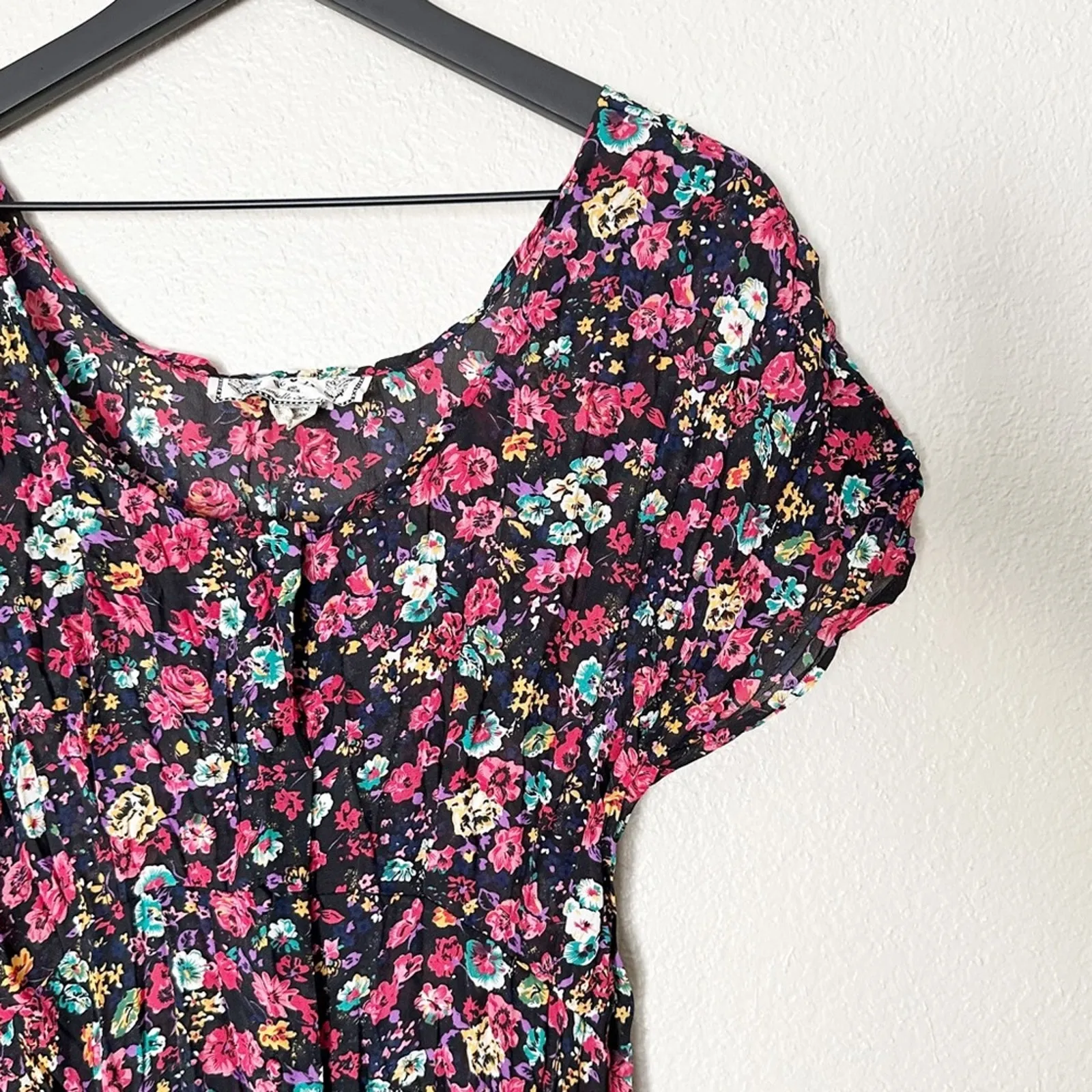 NC 17 by Danielle Karen Vintage 90s Floral Button Up Mini Dress Black Size undefined - Image 4