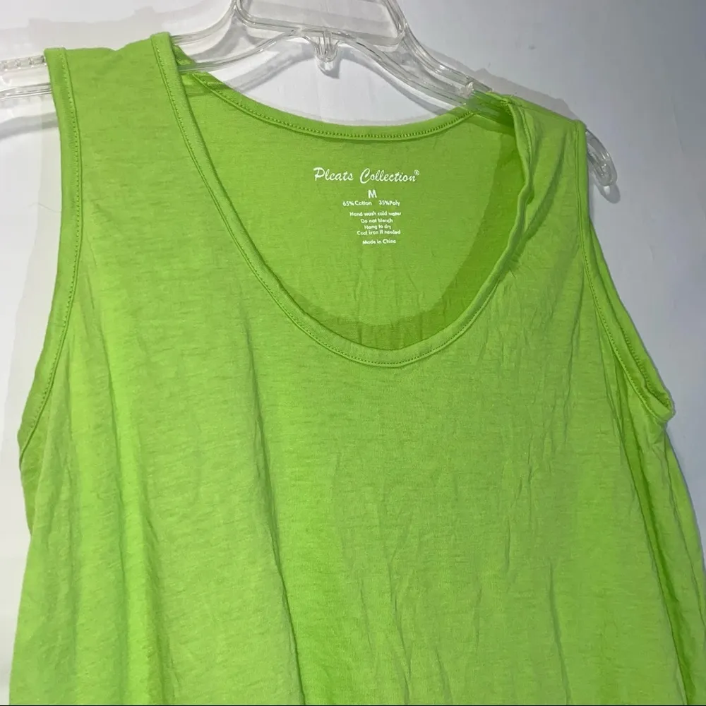 Pleats Collection Lime Green Sleeveless Top Medium - Image 2