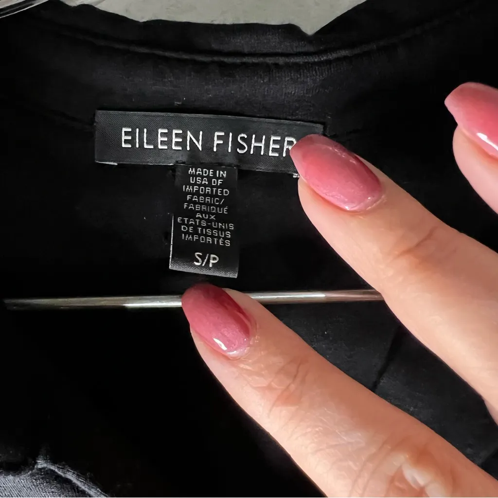 Eileen Fisher Black Classic Collar Cap Sleeve Button Down Shirt - Image 6