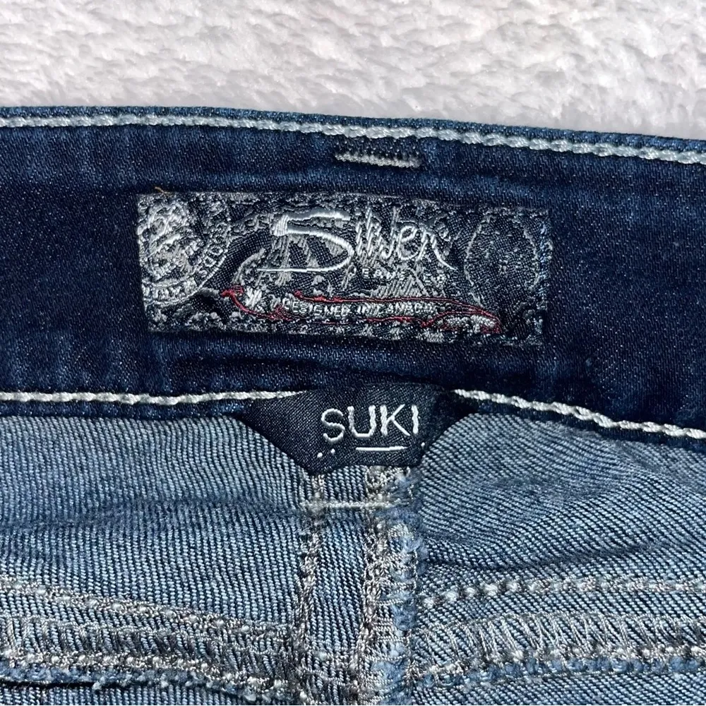Silver Jeans Suki Mid Capri Sz 31 - Image 4
