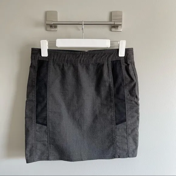 GESTUZ | Gray Mesh Panel Mini Skirt Sz M Size M - Image 2