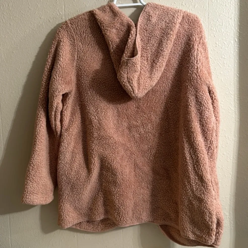 Timing cozy fur coat - Image 2