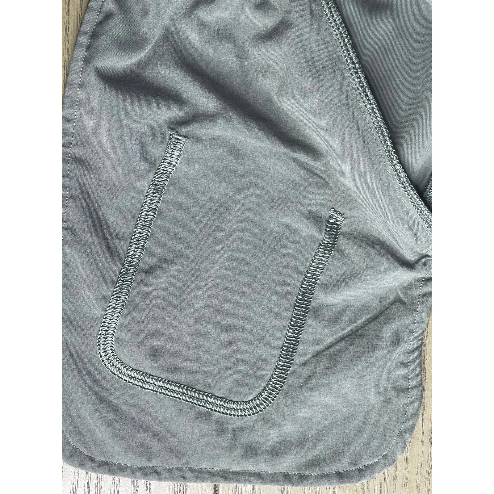 Lululemon Keep Moving Pant size 4 Grey Sage - Image 12