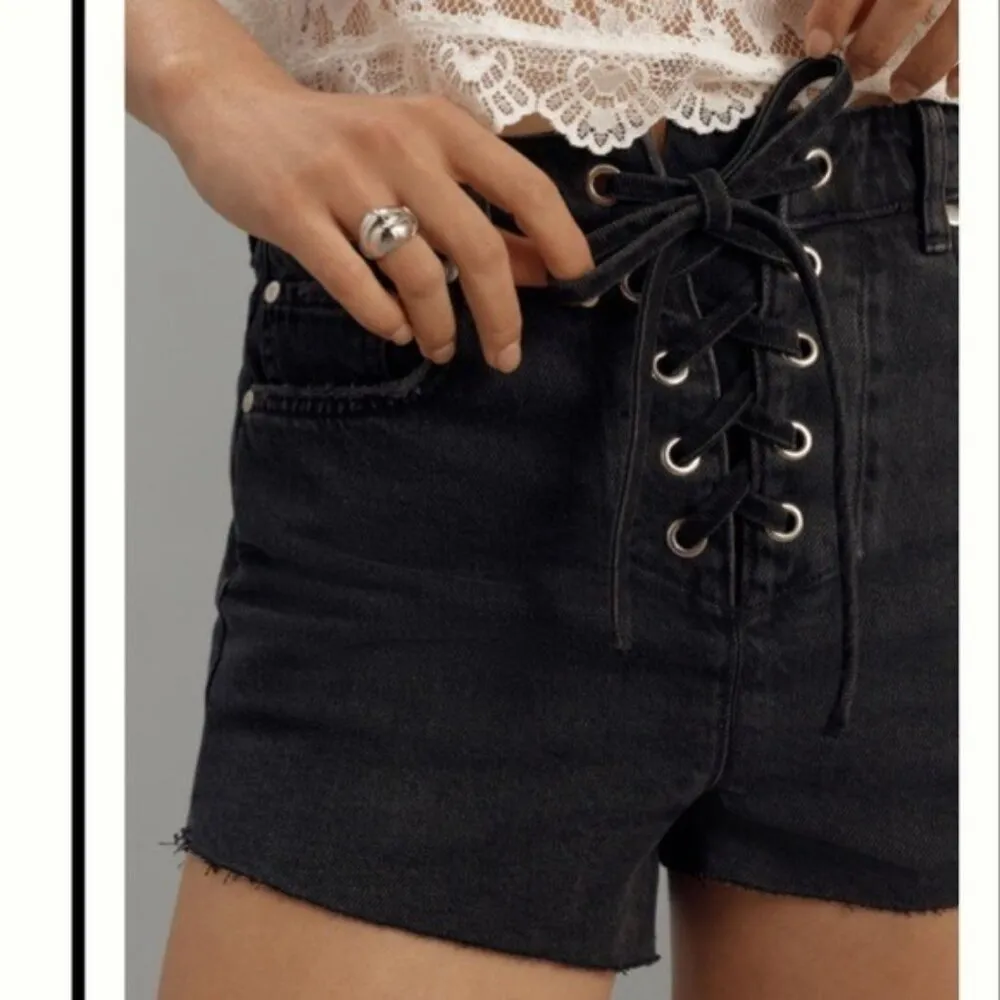ANTHROPOLOGIE Pilcro Lace Up High Waist Black Shorts Size 32 NEW - Image 9