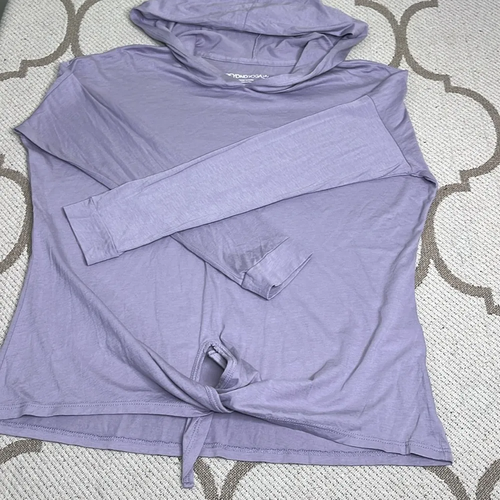 Beyond Yoga tie front hoodie purple Pima cotton long sleeve Top XS - Image 9