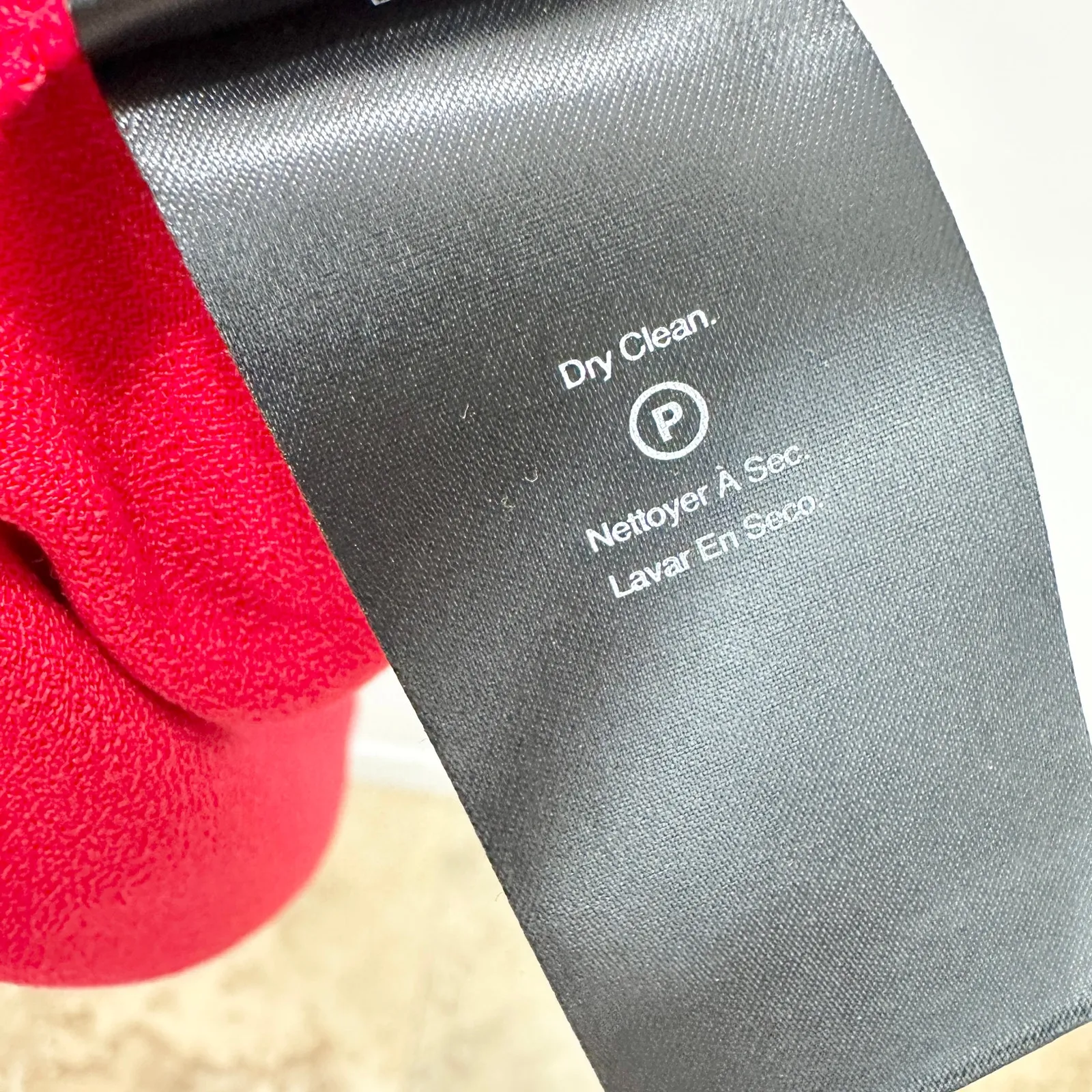 Donna Karan Sheath Dress Knee Length Sleeveless Crepe Red Classic US 10 NWT - Image 5