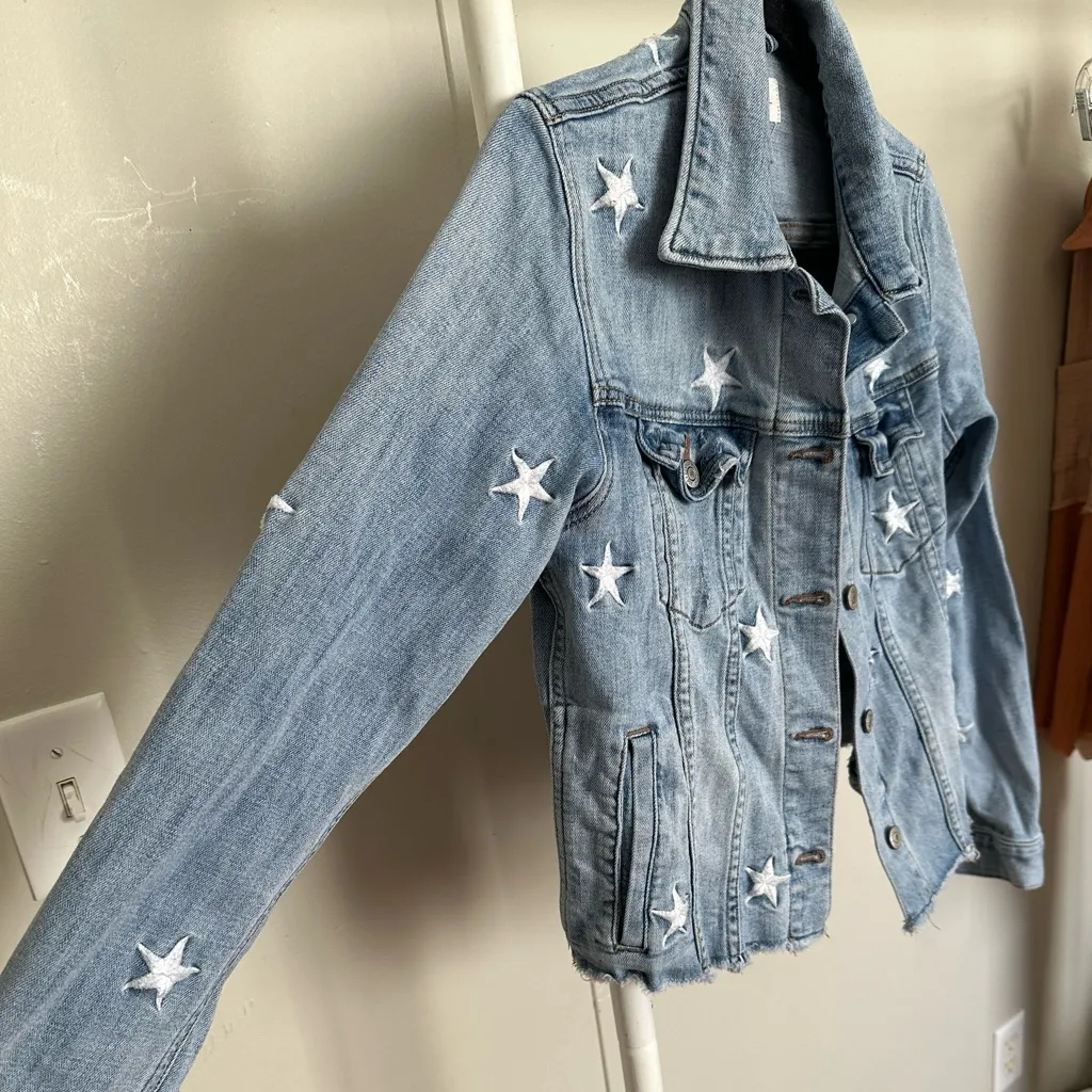 Eunina Light Wash Denim Jacket with White Embroidered Stars size medium - Image 2