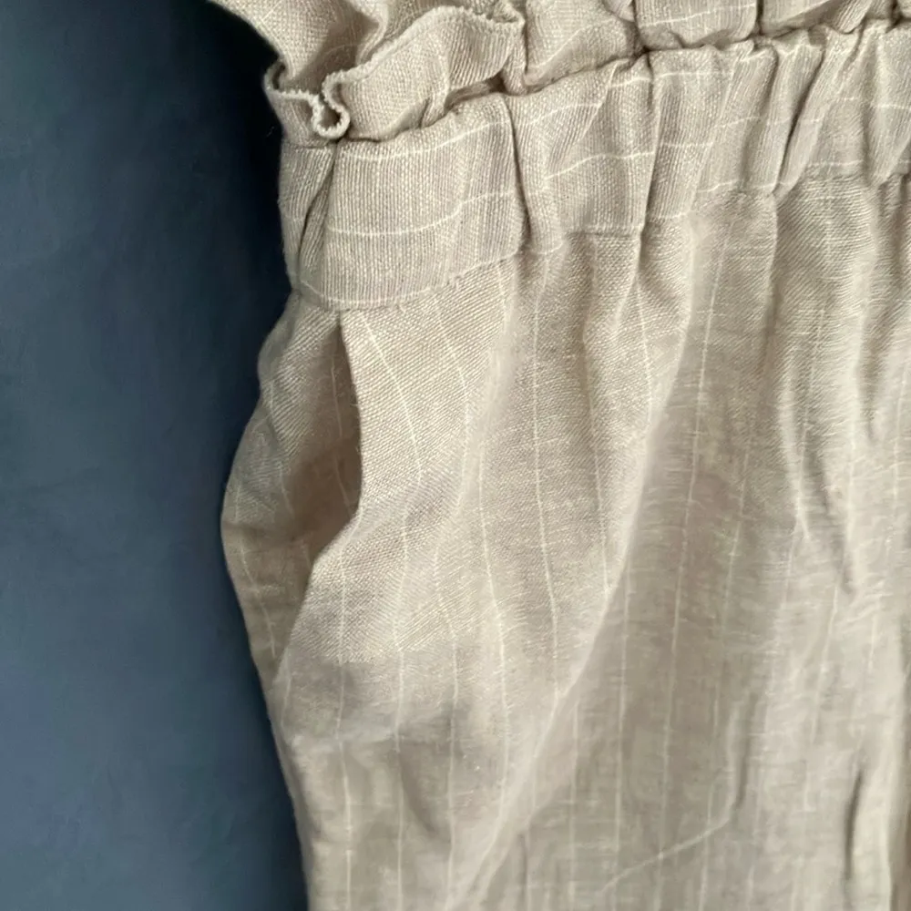 Romeo+Juliet Couture: Ivory/Tan Jumpsuit- adjustable straps, pockets, wide leg-M - Image 13