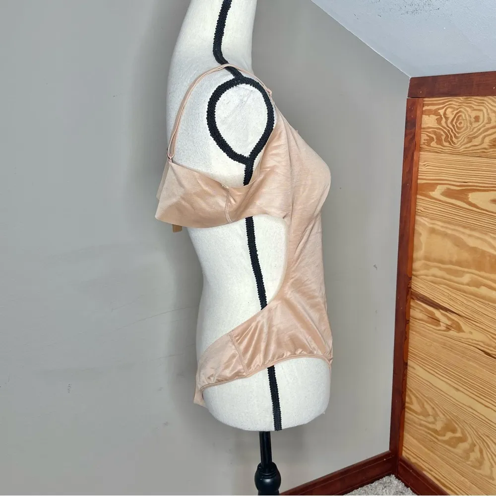 SKIMS Barely There Shapewear Thong Bodysuit Clay Beige 3X NWT Plus Size - Image 3