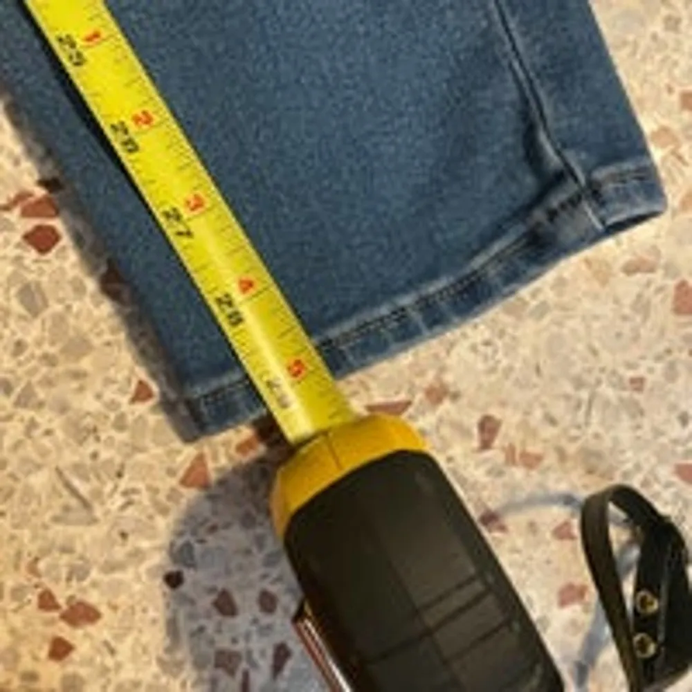 Levi’s women leggings size 12 - Image 8