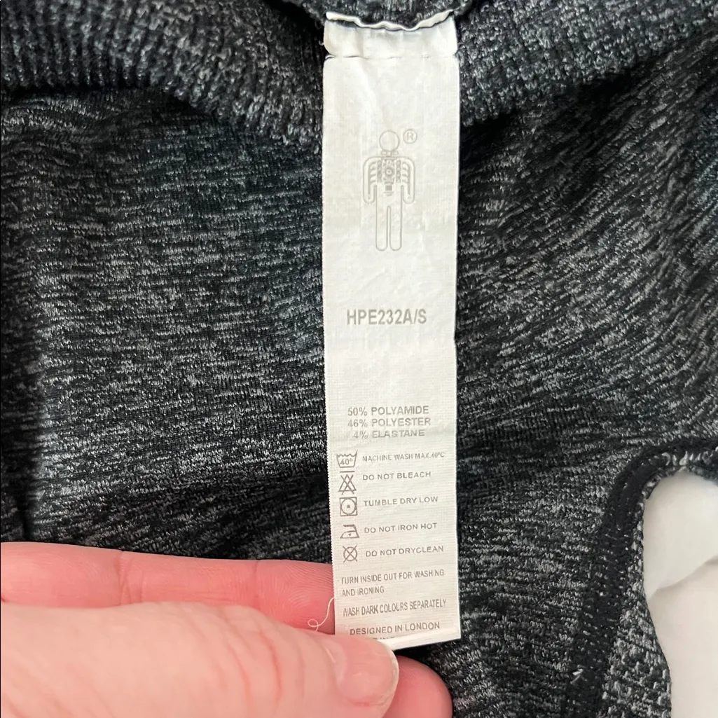 HPE Seamless High Waist Cross X Gray Camo Leggings Size Small - Image 8