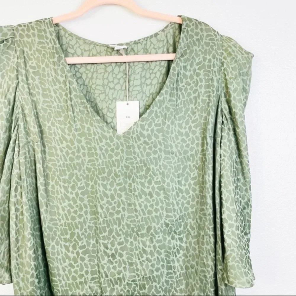 A NEW DAY Olive Green Leopard Print Blouse‎ PLUS SIZE XXL - Image 4