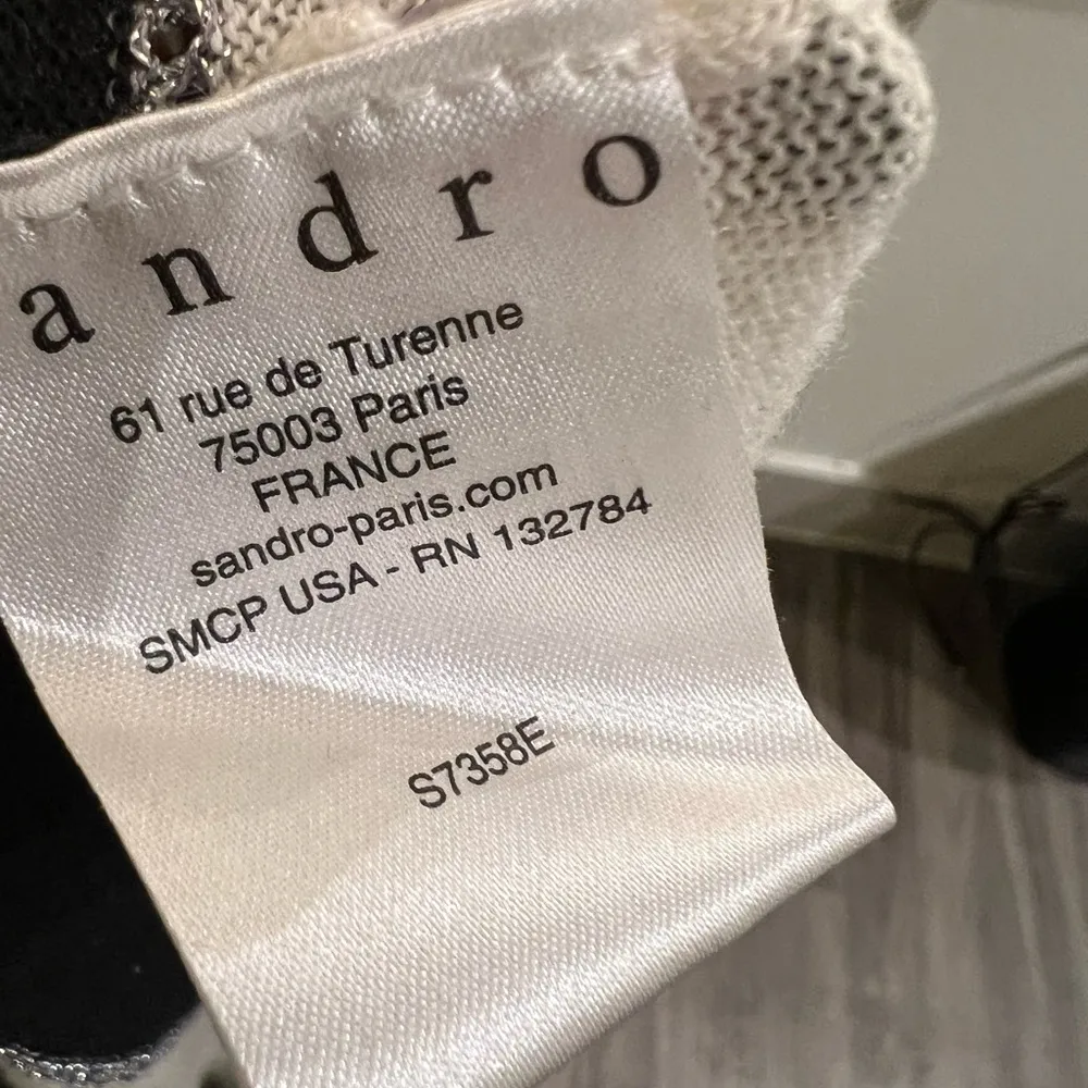 Sandro Black and Off-White Crew Neck Sweater with Bold Stripes and silver detail - Image 8