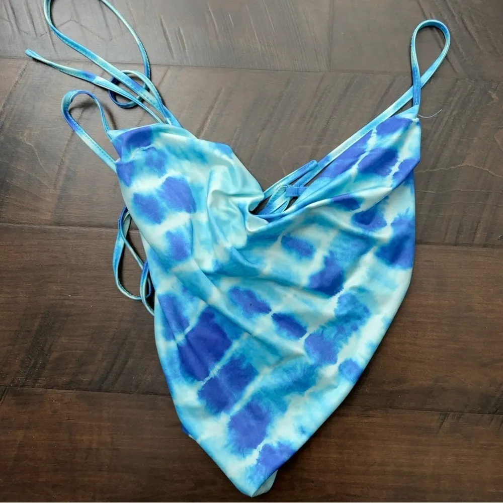 (3/$20 Item) Beachy Cropped Tank - Image 4