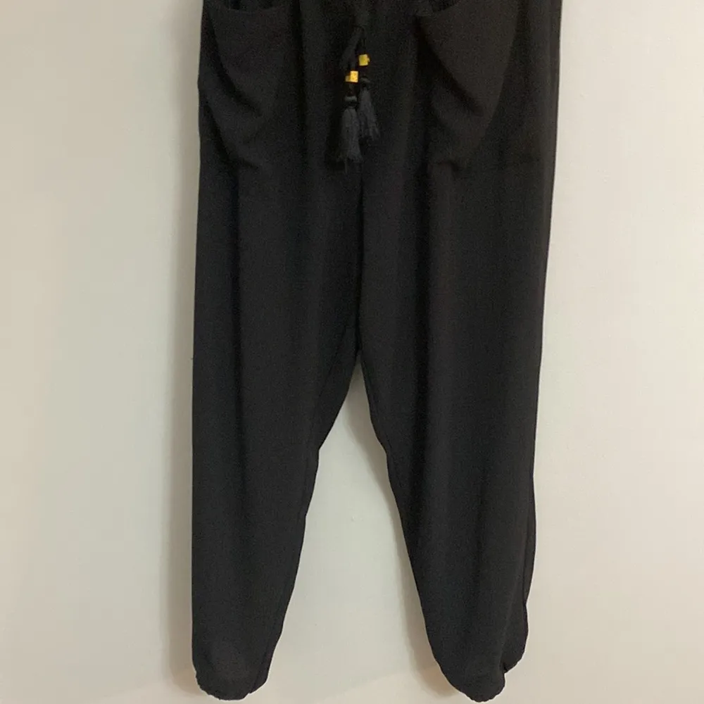 Michael Kors womens black light weight romper size L - Image 4