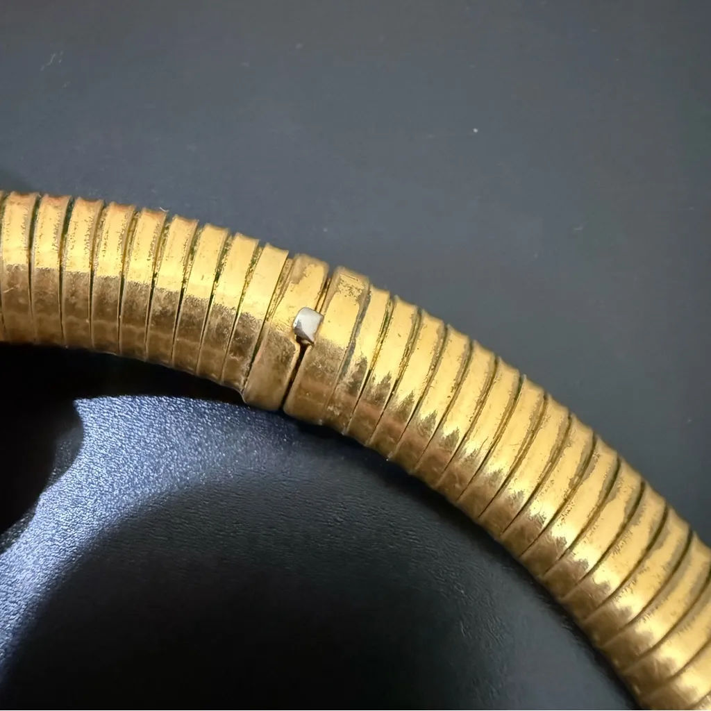 Vintage Unsigned GoldTone Omega Tubogas Style Link 16” Choker Statement Necklace Gold - Image 12