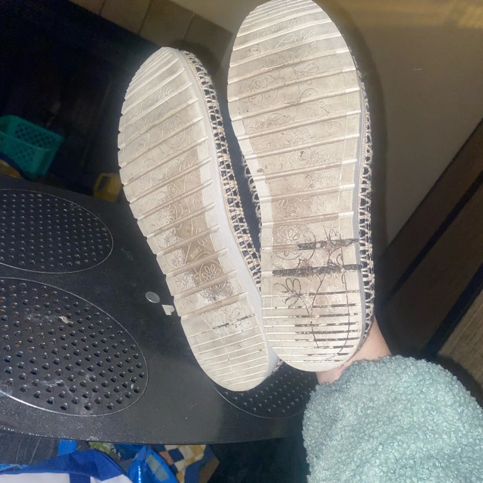 Bobs slip on shoes size 8 Black - Image 6