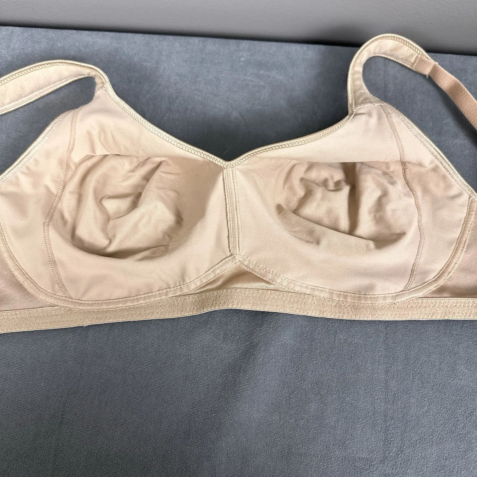 Playtex 18 Hour Back & Side Smoothing Wireless Bra 4049 Size 38D Beige Tan - Image 6