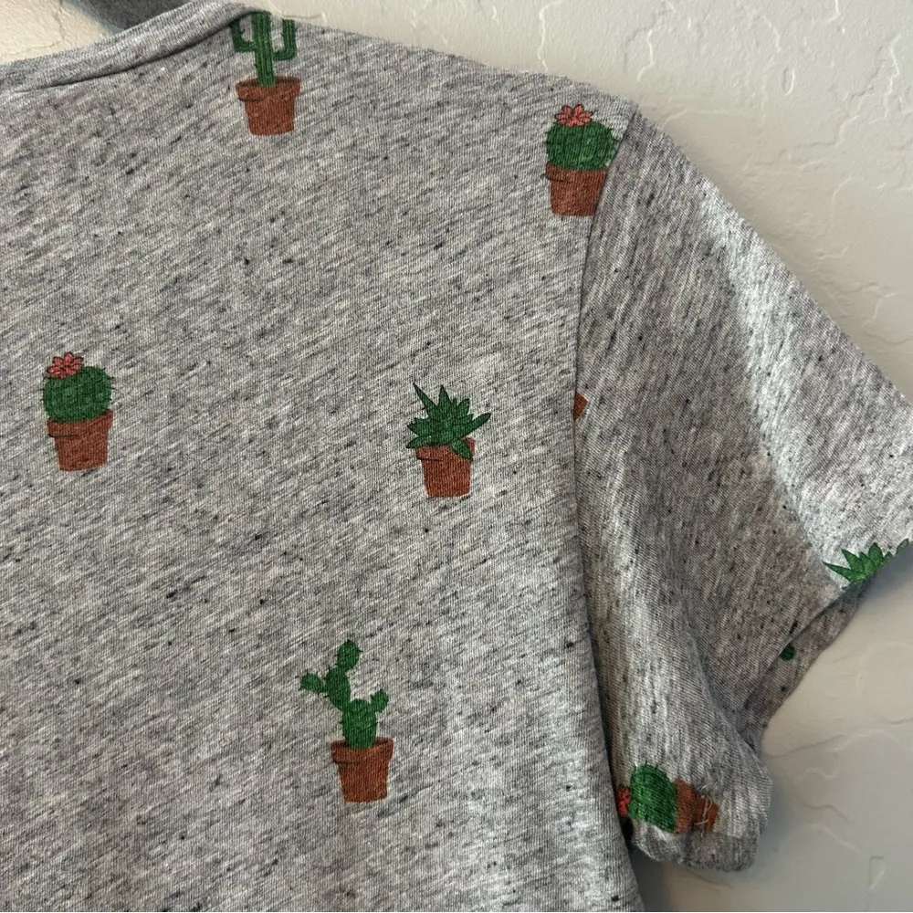 J. Crew gray slub knit cactus succulent print Crewneck T-shirt size medium - Image 5
