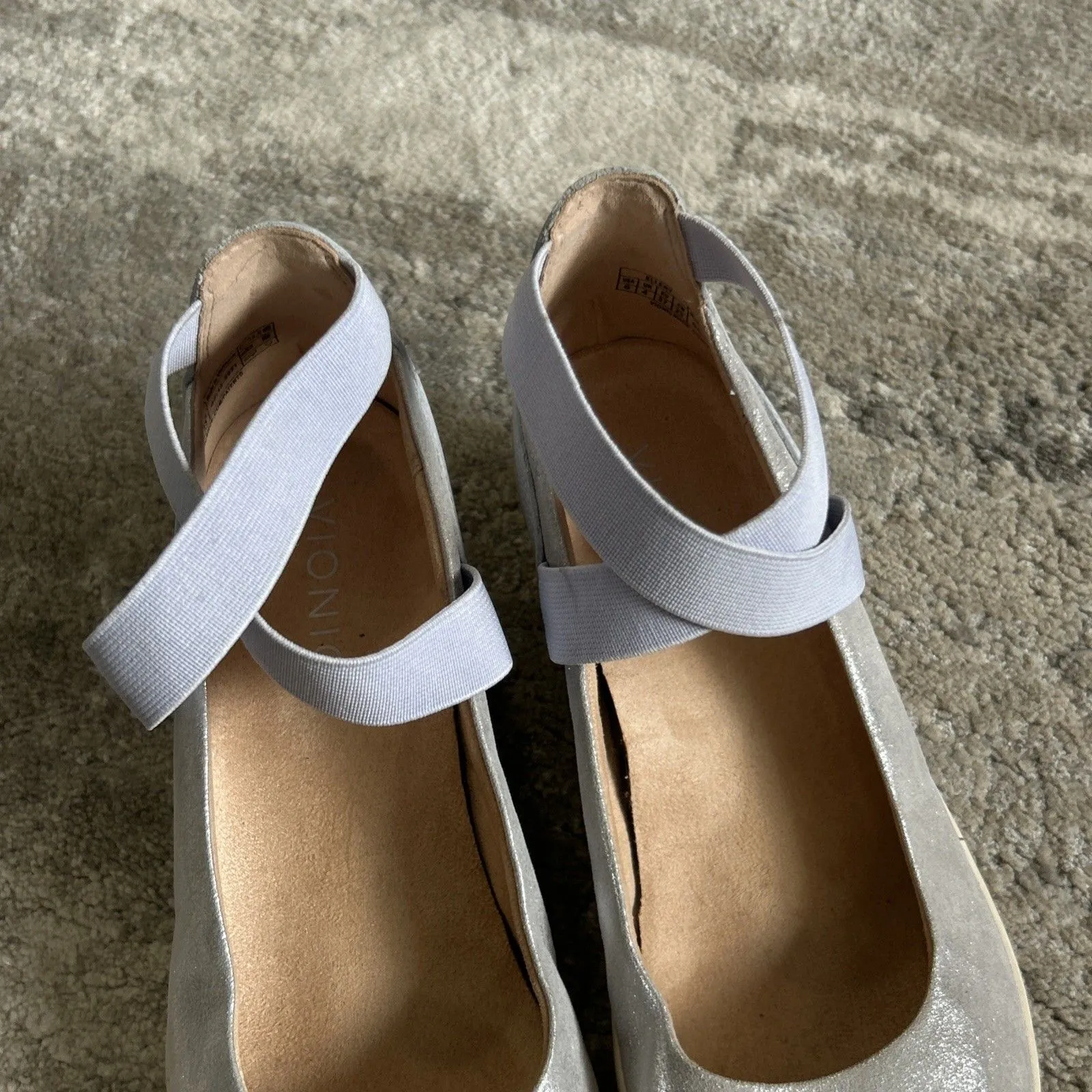 Vionic Ellery Shoes Womens 6 Metallic Silver Comfy Low Wedge Elastic Ankle Strap - Image 2