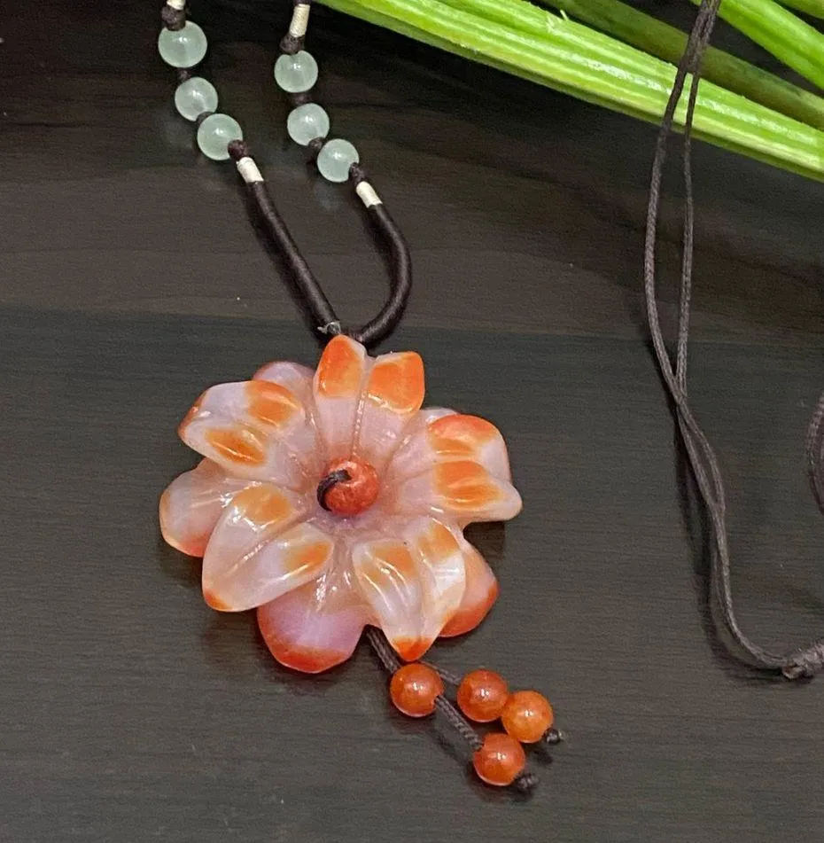 Carnelian Agate Stone Flower Adjustable Cord Necklace - Image 2