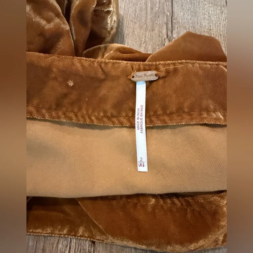 Free People Annalise Velvet mini skirt in Amber Orange size 2 - Image 5