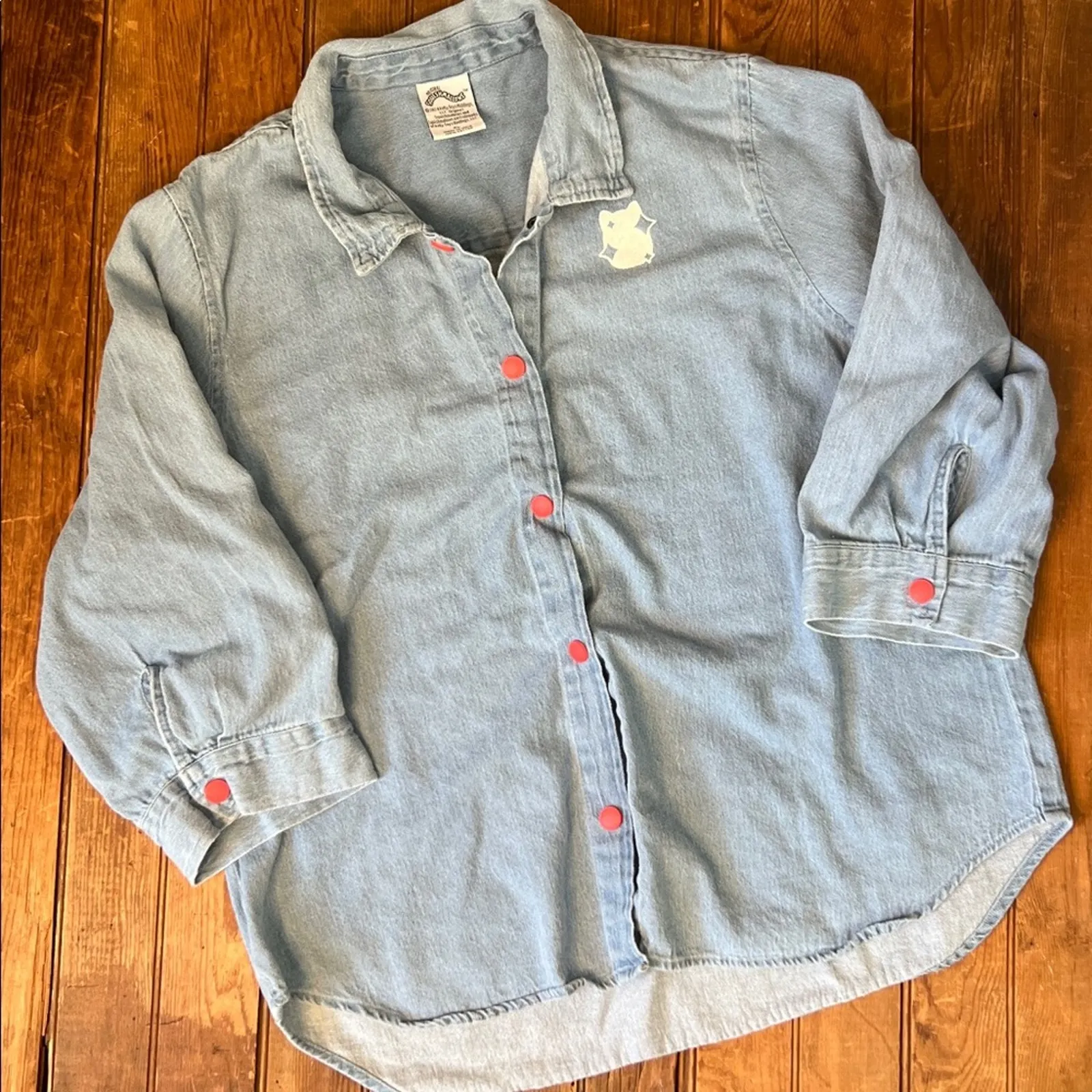 Women’s Squishmallows Light Blue Cotton denim chambray 3/4 sleeve Shirt Size L - Image 2