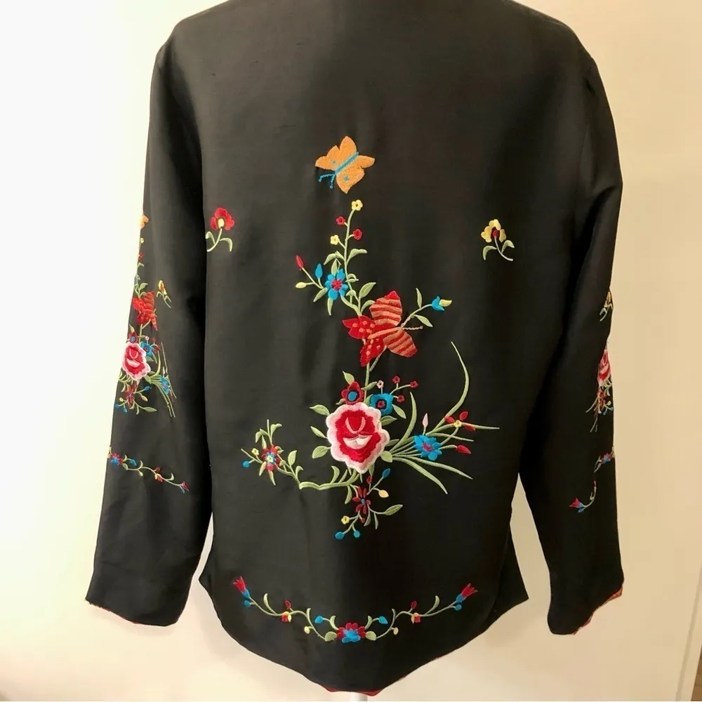 Asian Style Reversible Satin Tang Suit Jacket Red Size undefined - Image 5