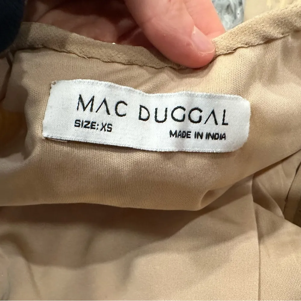 Mac Duggal 10036 Cape Sleeve Embellished Dress XS - Image 15