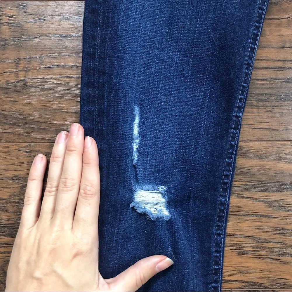 edyson • Sloan skinny jeans distressed dark wash mid rise cropped ankle Size 24 - Image 6