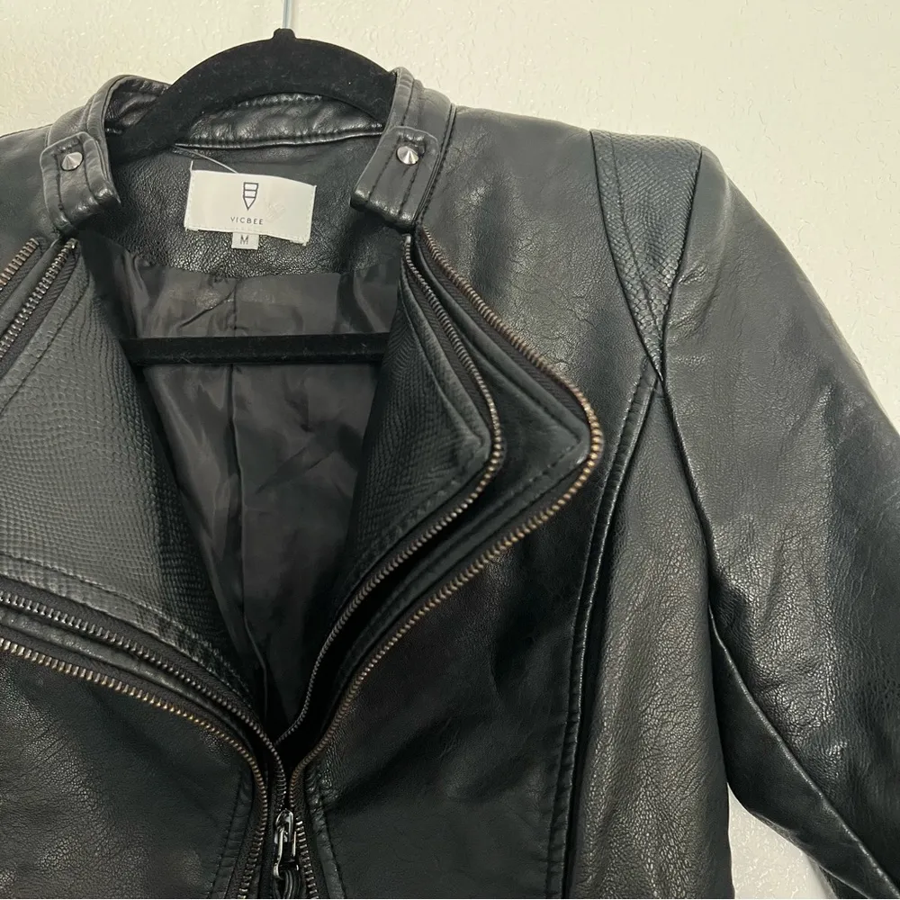 Vic Bee Faux Leather Fitted Moto Jacket in Black Medium - Image 2