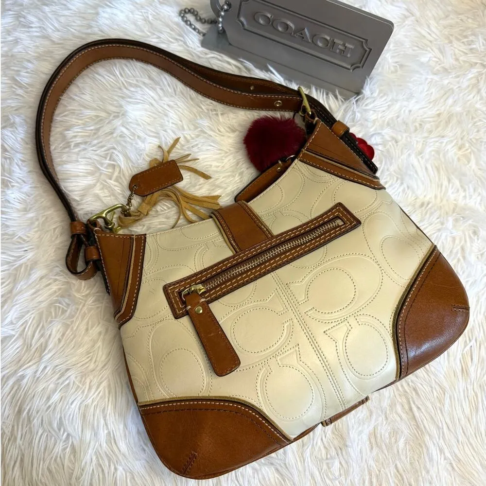 Coach y2k  Rare Hamptons Medium Hobo Crossbody Shoulder Bag - Image 2
