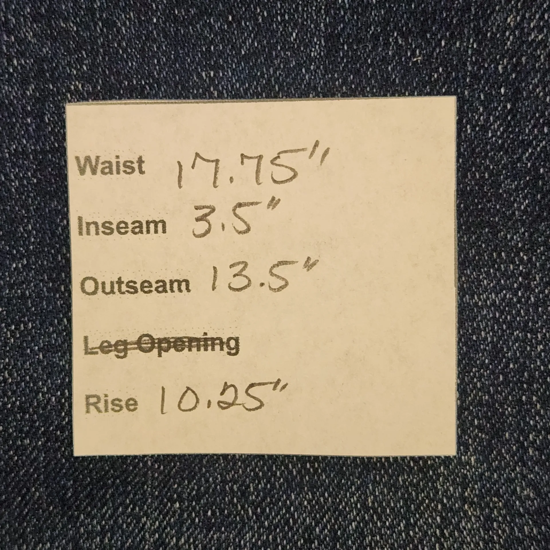 Old Navy Women's Blue Denim Shorts Size 14 Old Navy Boyfriend Cuffed Jean Shorts - Image 2