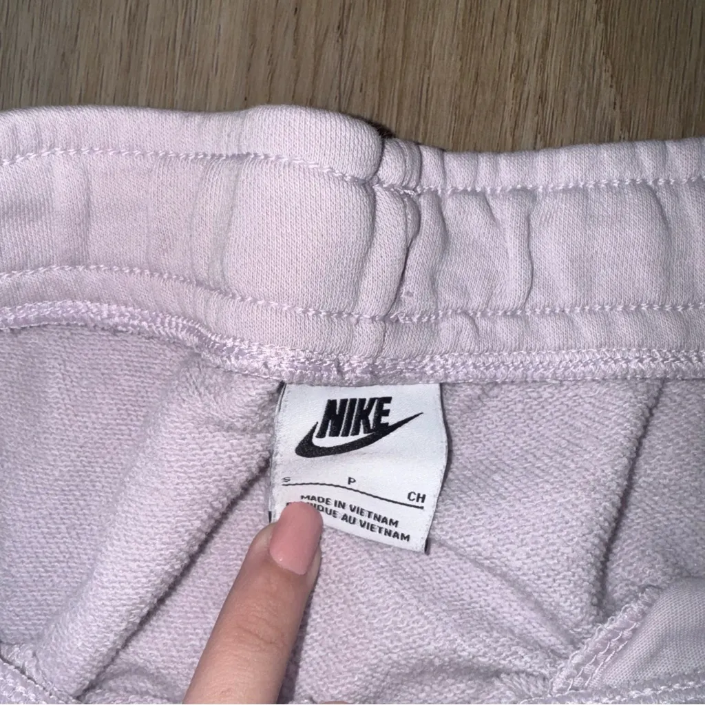 Nike Light Purple Joggers - Size Small - Image 2