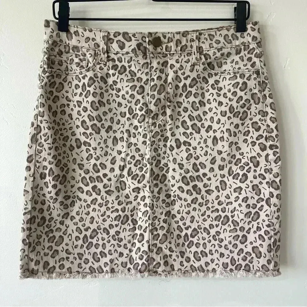 Sanctuary  Denim Simone Leopard Print Mini Skirt Size 29 EUC - Image 4