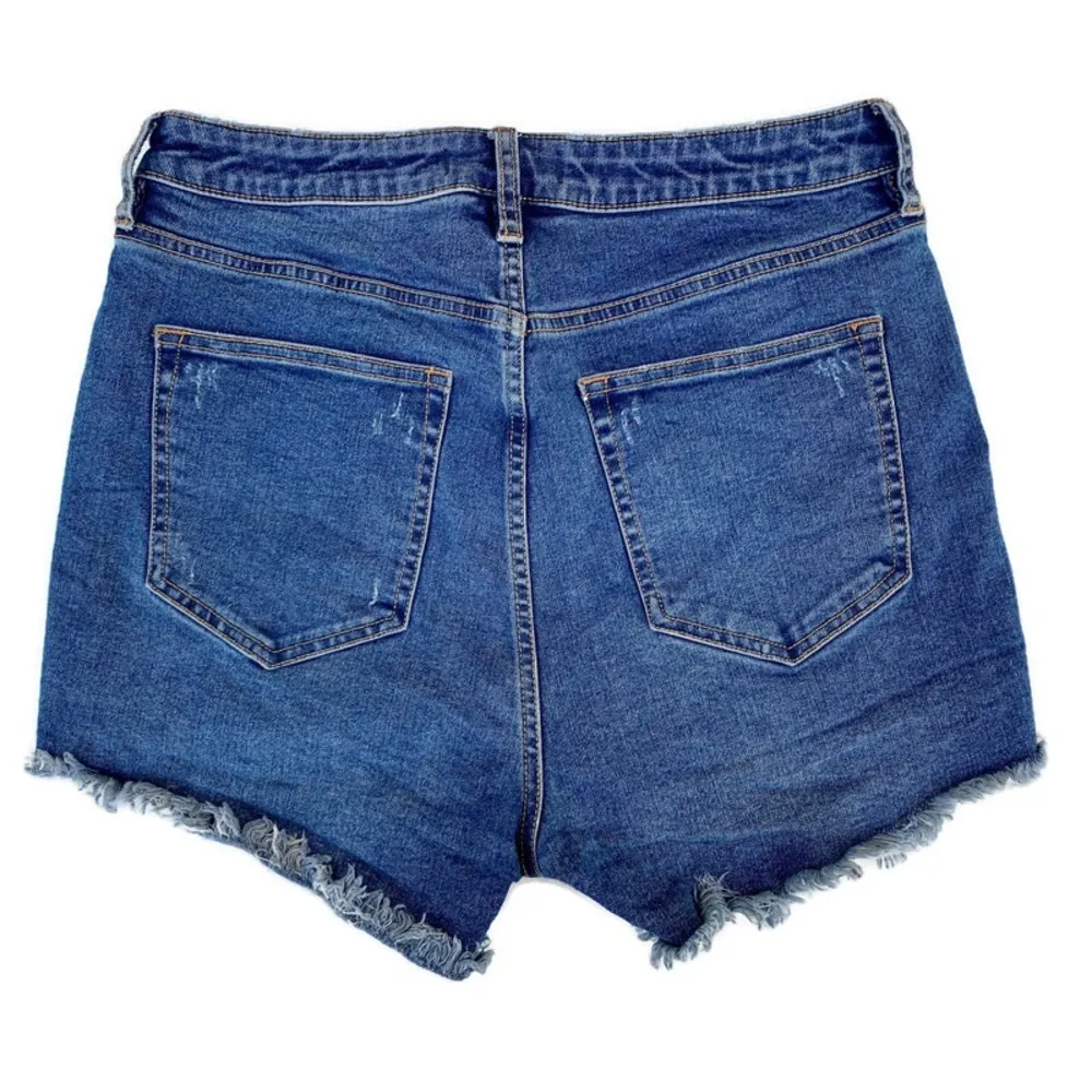 Free People  CRVY Vintage High Rise Blue Distressed Denim Shorts 31 - Image 2