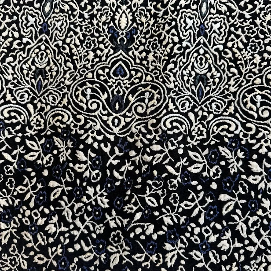 H&M floral brocade mini wrap style skirt in navy blue size 10 - Image 7