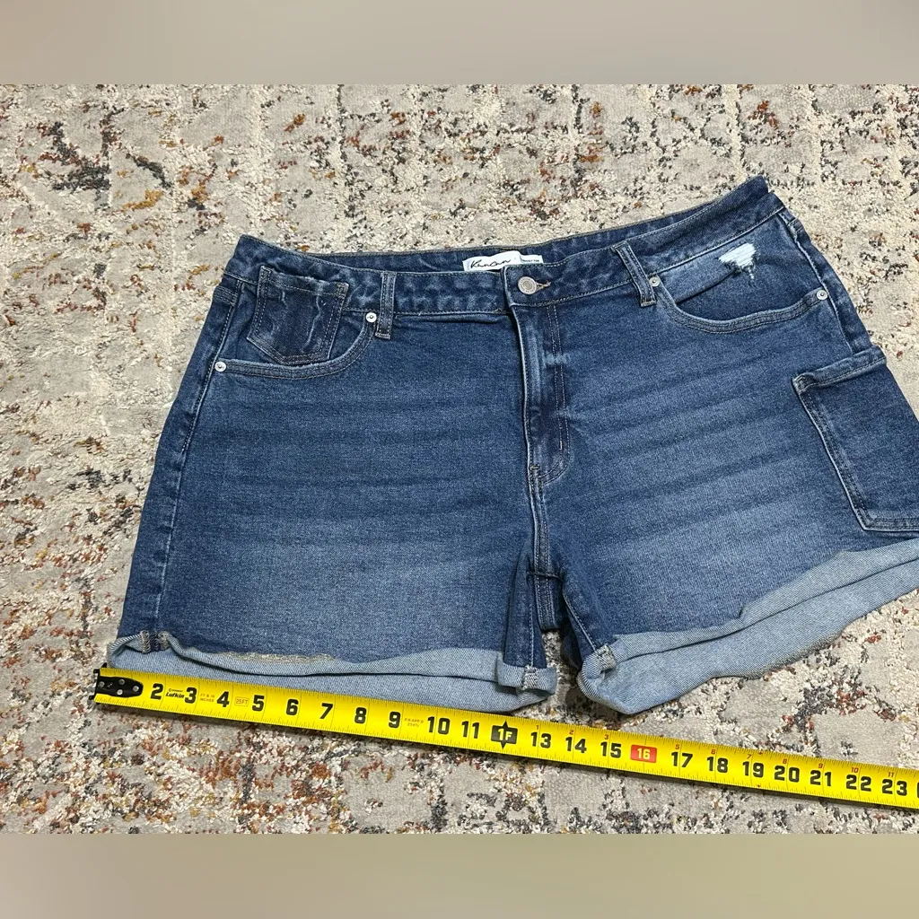 KANCAN high rise jean shorts size 32 cuffed Blue - Image 5