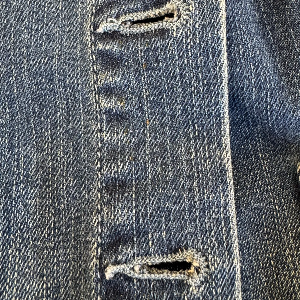 Vintage Levi’s Y2K Denim Button Up Cropped Jean Jacket Size Large - Image 12
