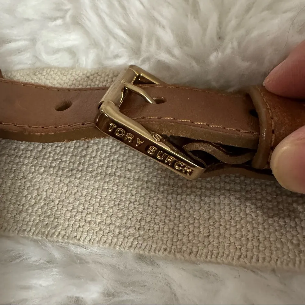 Tory Burch Tan and Brown Stretch Leather Belt with Gold Buckle Size XS - Image 3
