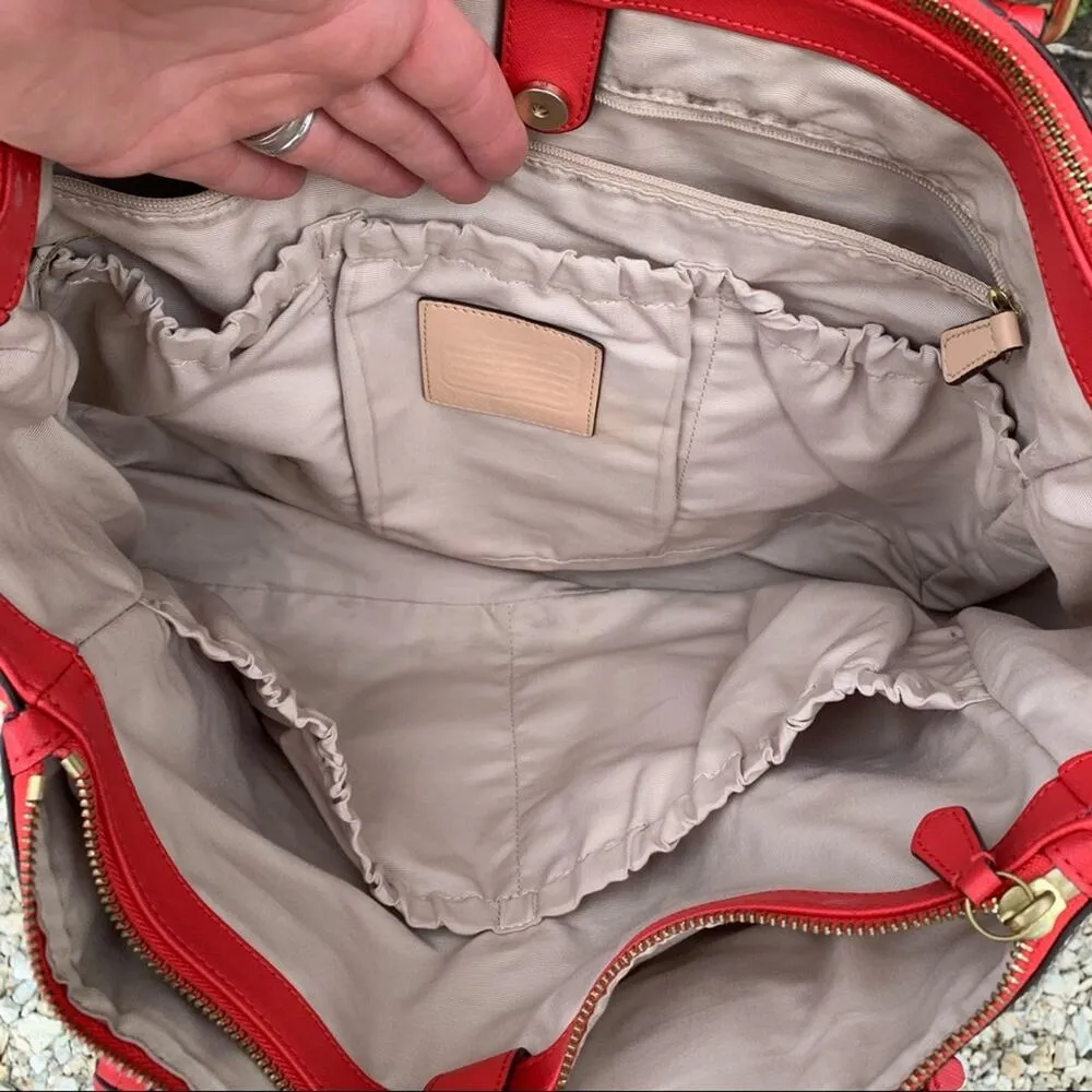 Coach Peyton crossbody multifunction bag purse - Image 6