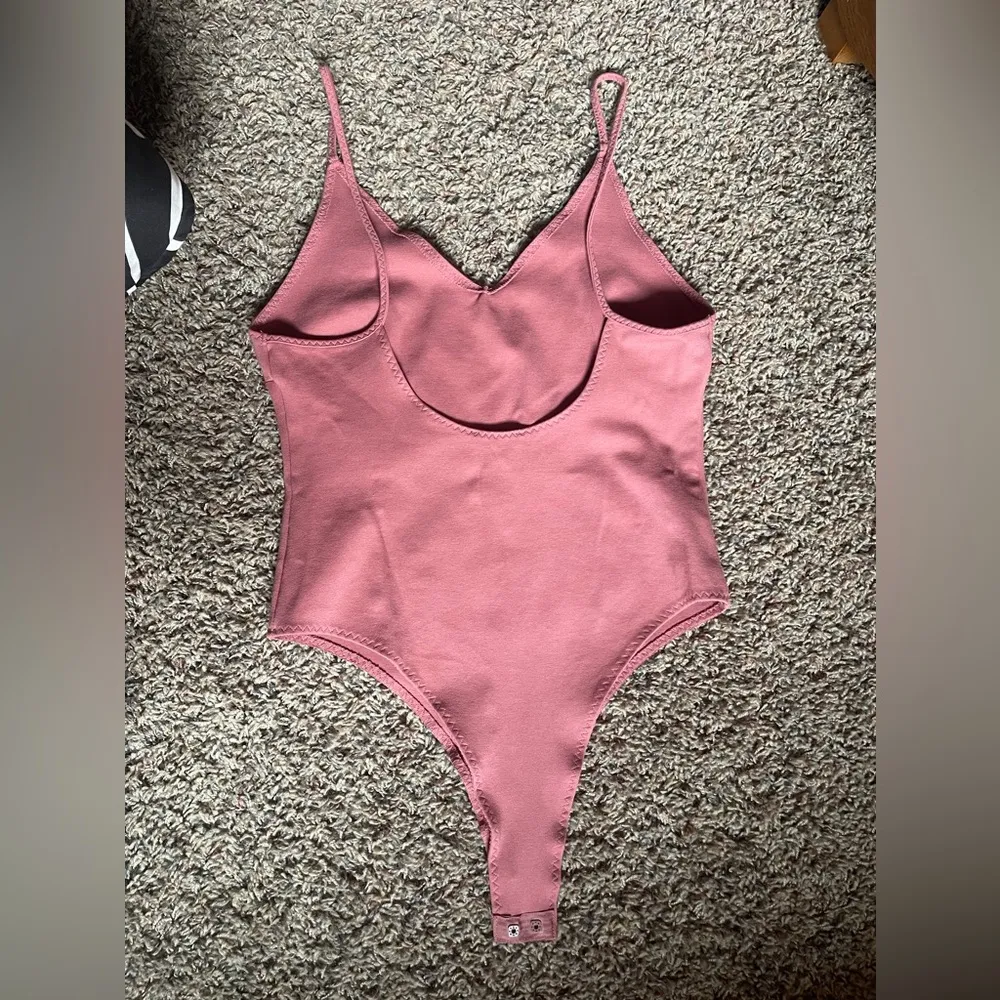 Backless Bodysuit w/ Button Closure - Size Medium - Image 3