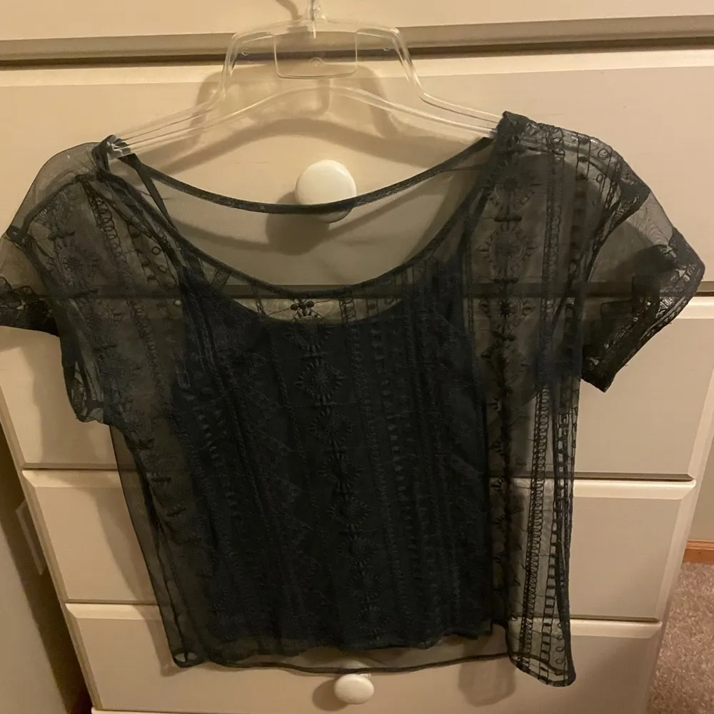 Lace sheer top with tank - Image 2
