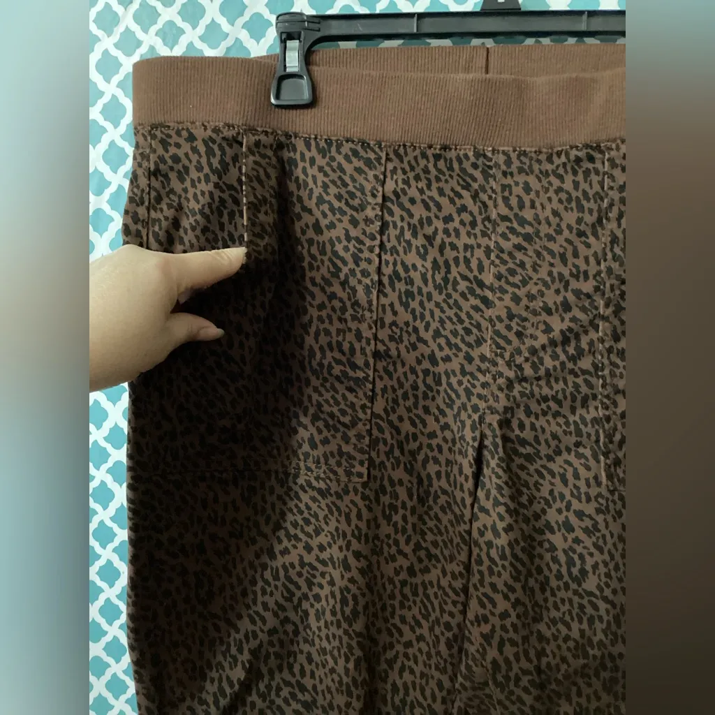 No Boundaries Womens Leggings Animal Print Brown Size XXL - Image 2