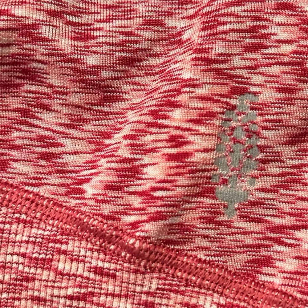 NWOT FREE PEOPLE FP MOVEMENT RED CROPPED BUTTON UP TOP Size L - Image 5