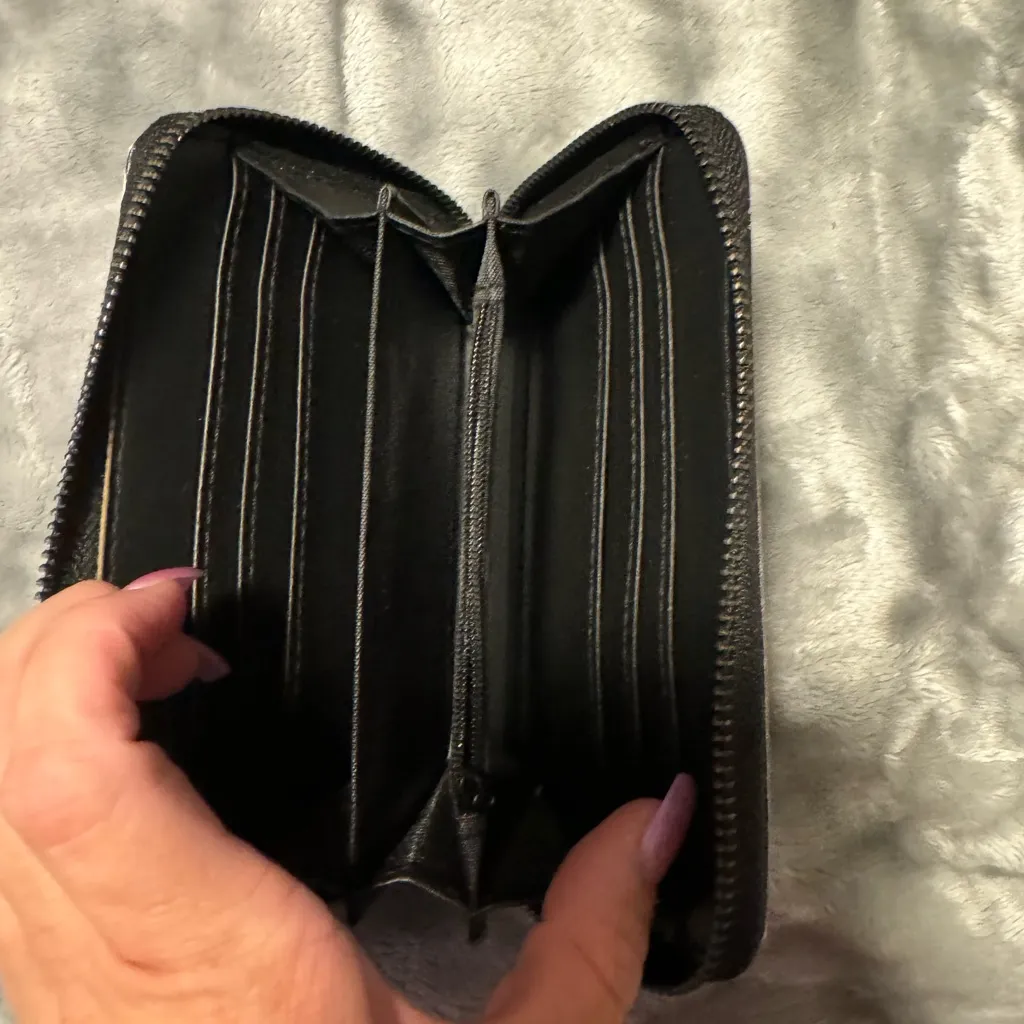 Black and White Tarot Card Wallet - Image 3