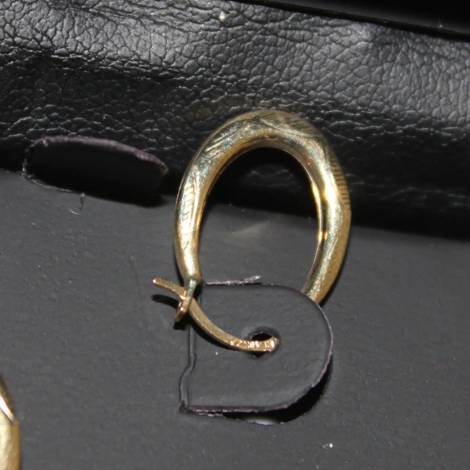 R.H. Macy's & Co. 10k Solid Gold Mini Hoops NWT - Image 8
